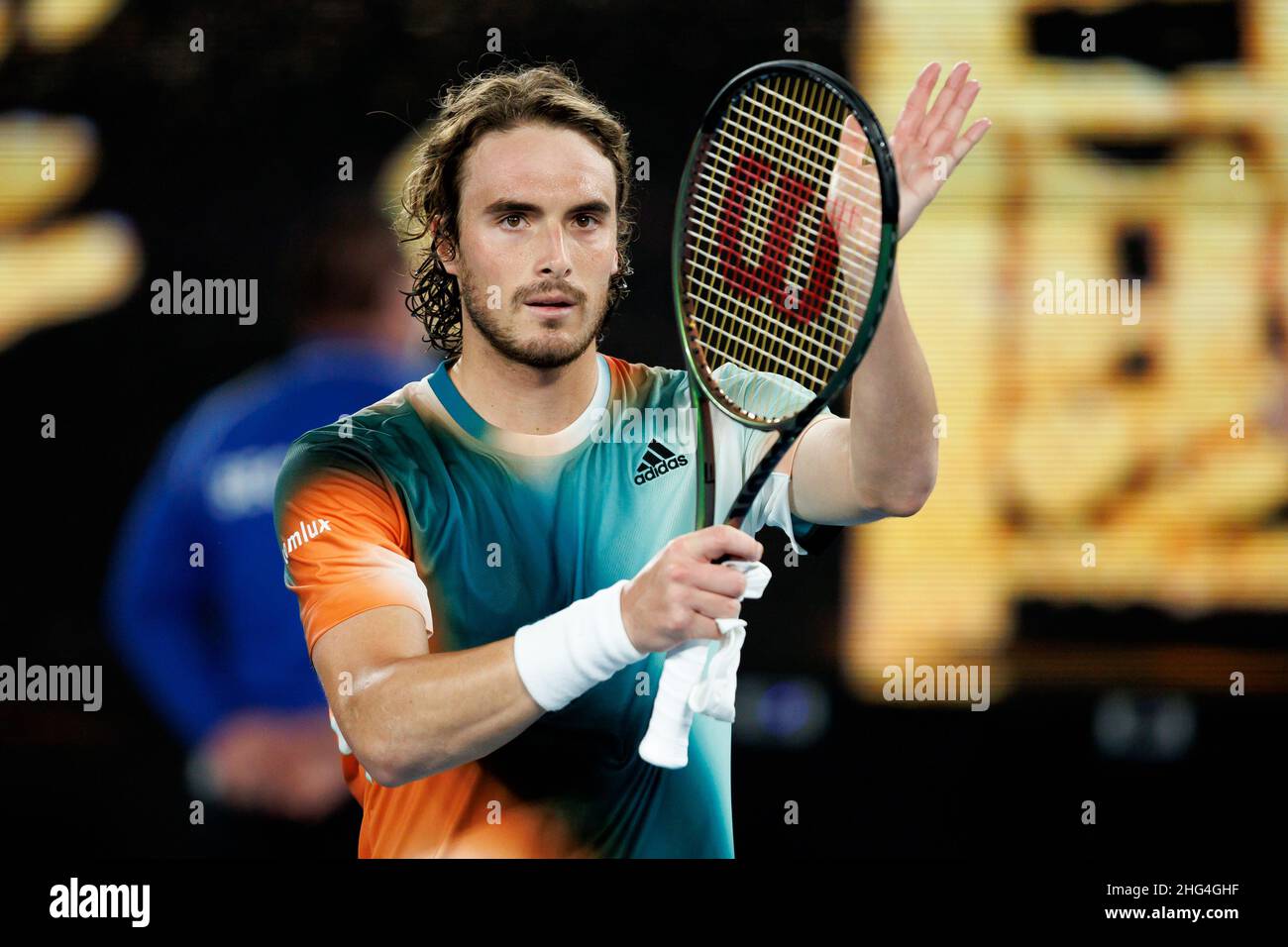 Melbourne, Australie.18th janvier 2022.STEFANOS TSITSIPAS (GRE) en action le jour 2 à l'Open d'Australie 2022 le mardi 2022 janvier, Melbourne Park crédit: Corleve/Alay Live News Banque D'Images