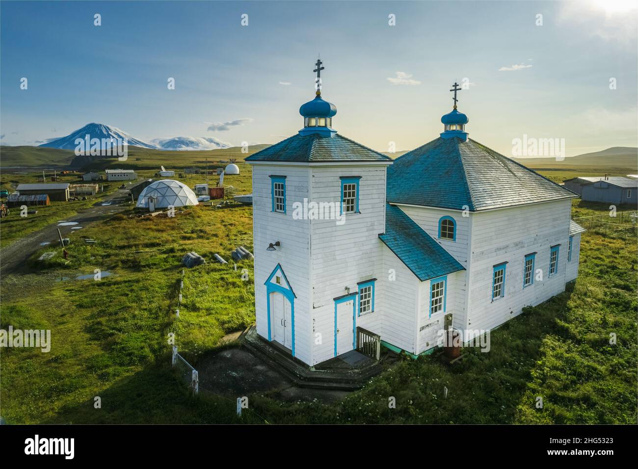 Le village de Nikoski aux îles Aléoutiennes, Alaska Banque D'Images