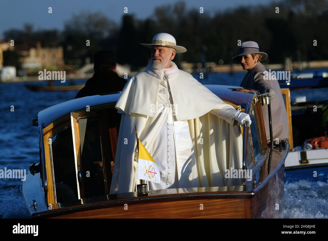 L'acteur John Malkovich lors du tournage du film "le nouveau Pape" à Venise, Italie, 11 janvier 2019.(MVS). Banque D'Images