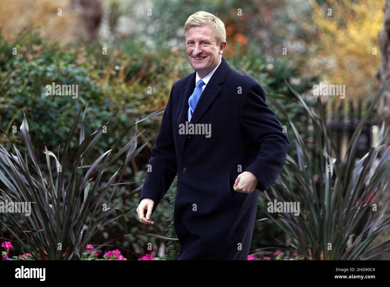 Oliver Dowden, président du Parti conservateur, arrive à Downing Street, à Londres, avant une réunion du Cabinet pour examiner les dernières données Covid et les mesures du Plan B.Date de la photo: Mercredi 19 janvier 2022. Banque D'Images