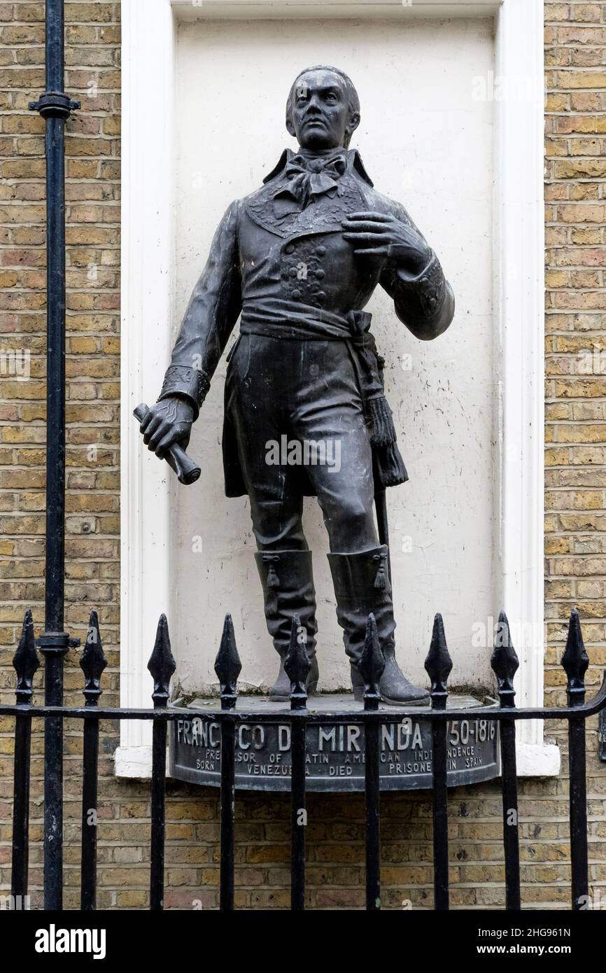 Statue de Francisco de Miranda, précurseur de l'indépendance latino-américaine qui a vécu au 58 Grafton Way entre 1802 et 1810.Londres, Royaume-Uni. Banque D'Images