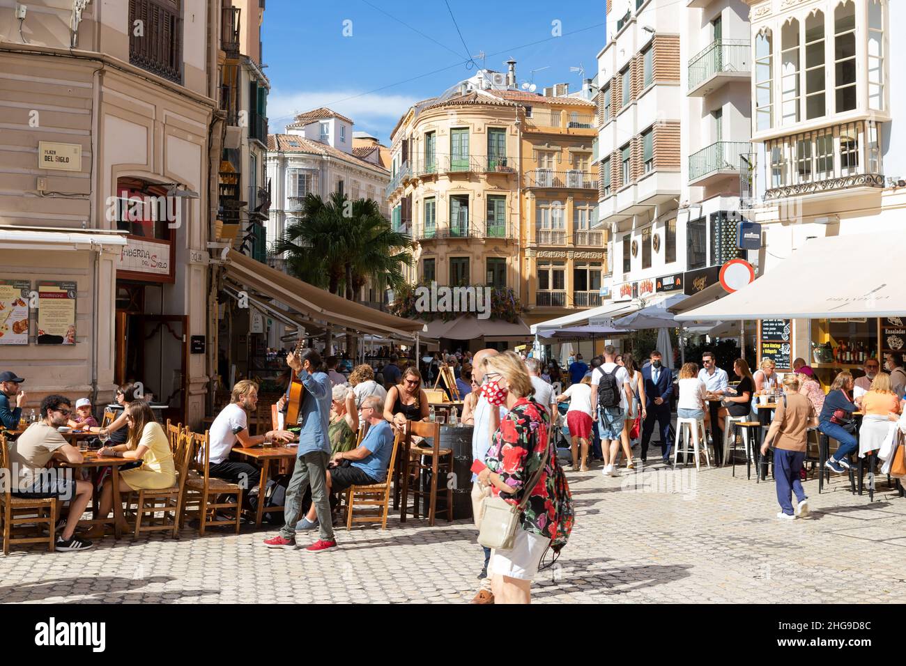 Atmosphère relaxante dans le centre historique (vieille ville) de Malaga, Andalousie, Espagne Banque D'Images