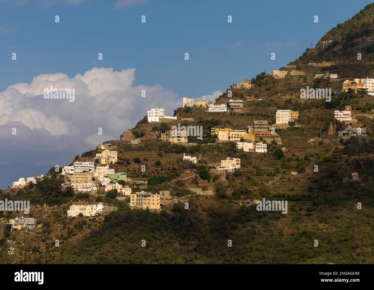 Village dans la montagne près de la frontière du Yémen, province de Jizan, montagnes de Faifa, Arabie Saoudite Banque D'Images