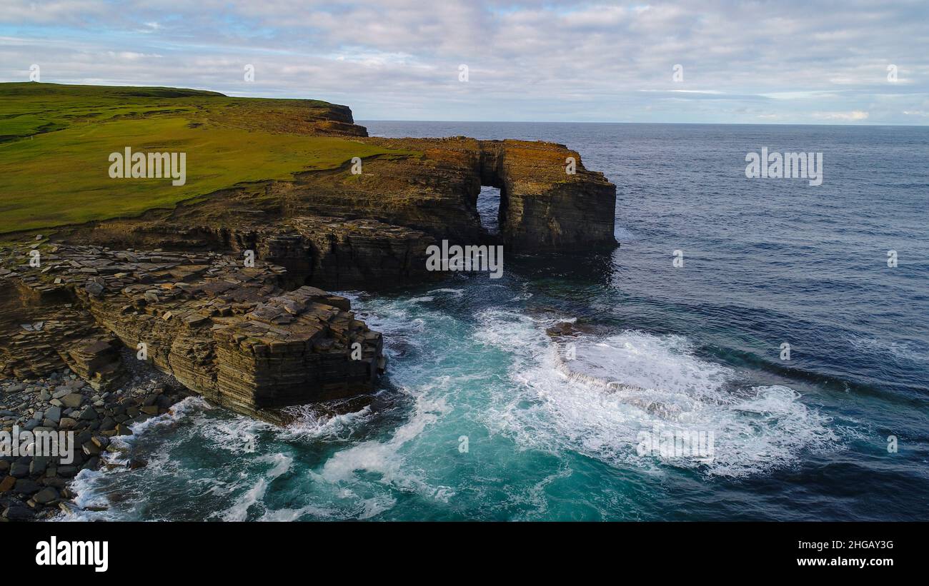 Hole O' Row, baie de Skaill Banque D'Images