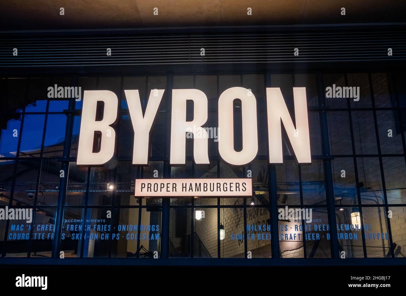 Restaurant Byron dans le centre-ville de Liverpool Banque D'Images