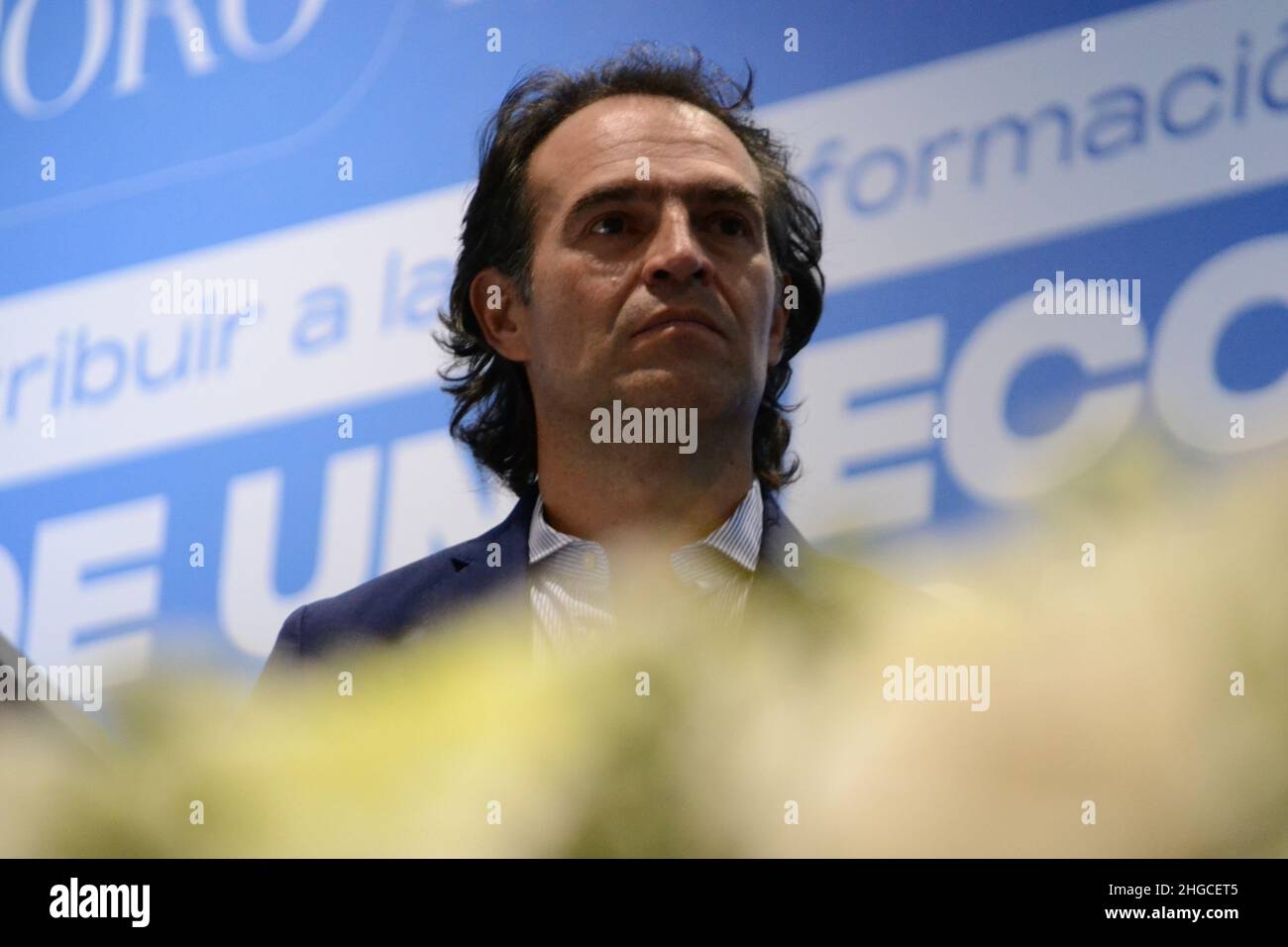 Bogota, Colombie.19th janvier 2022.Federico Gutierrez du parti politique Creemos Colombie parle lors d'un débat économique ont été des partis politiques de droite candidats débat dans le cadre de leur campagne pour la présidence de la Colombie pour les élections de 2022, à Bogota, Colombie, le 19 janvier 2021.Crédit : long Visual Press/Alamy Live News Banque D'Images