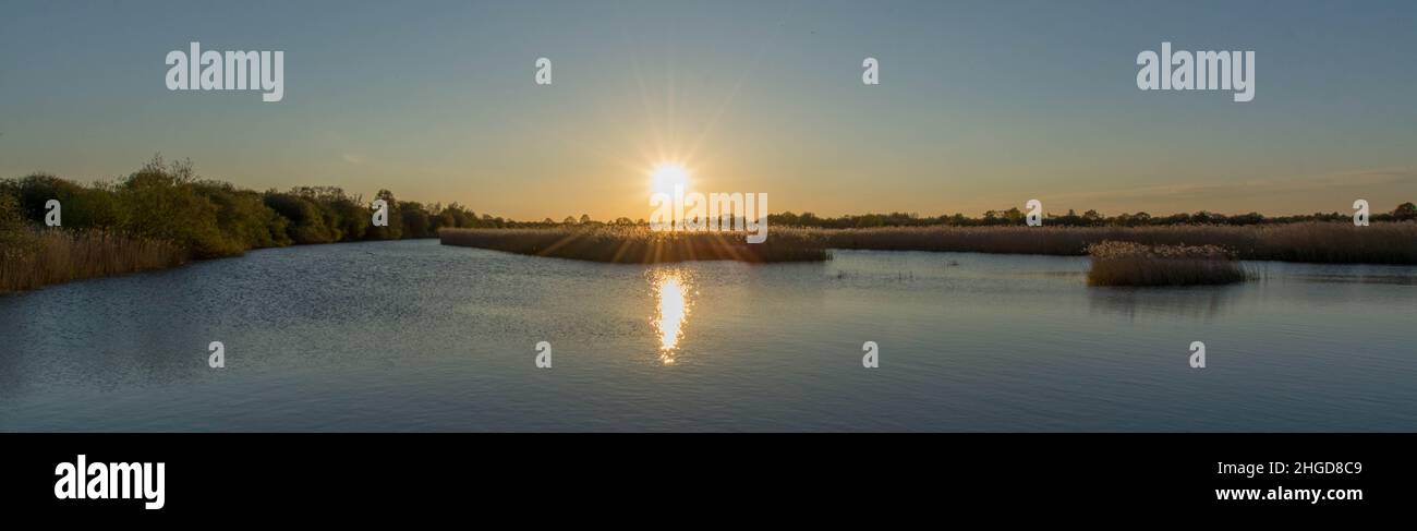 Coucher de soleil sur Avalon Marshes Banque D'Images