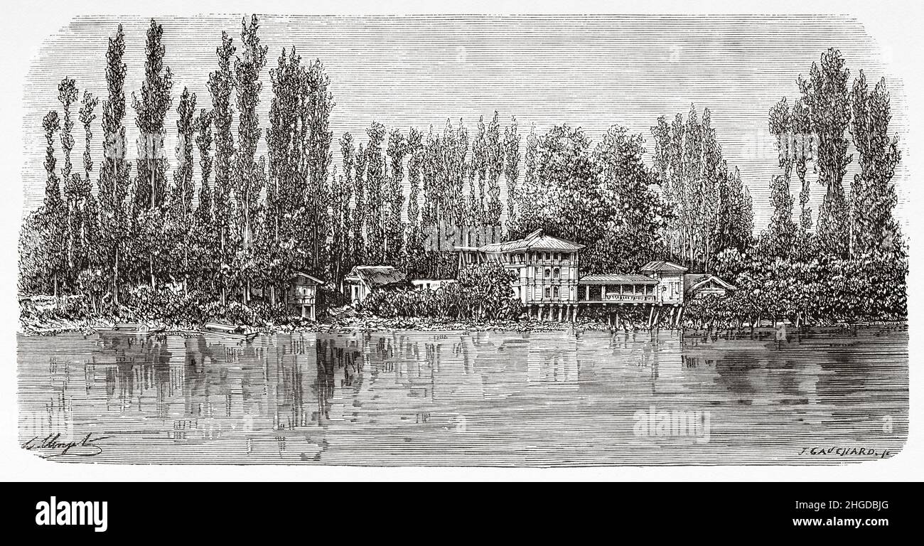 Maison sur la rivière Jhelum, Srinagar, Cachemire.Inde, Asie.Vieux 19th siècle, illustration gravée du voyage au Punjab et au Cachemire par Guillaume Lejean, le Tour du monde 1870 Banque D'Images