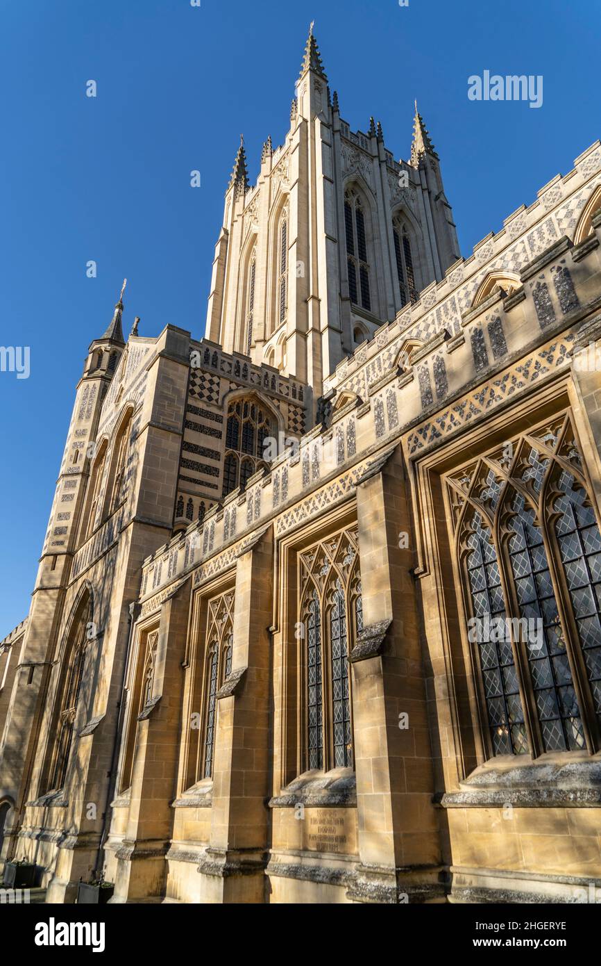 Bury St Edmunds, Suffolk, Royaume-Uni.17th janvier 2022.La cathédrale St Edmundsbury à Bury St Edmunds.Bury St Edmunds est une ville de marché dans l'est de l'Angleterre qui est célèbre pour ses bâtiments historiques et ses rues hautes prospères.La ville dispose de bâtiments bien préservés comme les jardins de l'abbaye et la cathédrale Saint-Edmundsbury.(Image de crédit : © Edward Crawford/SOPA Images via ZUMA Press Wire) Banque D'Images