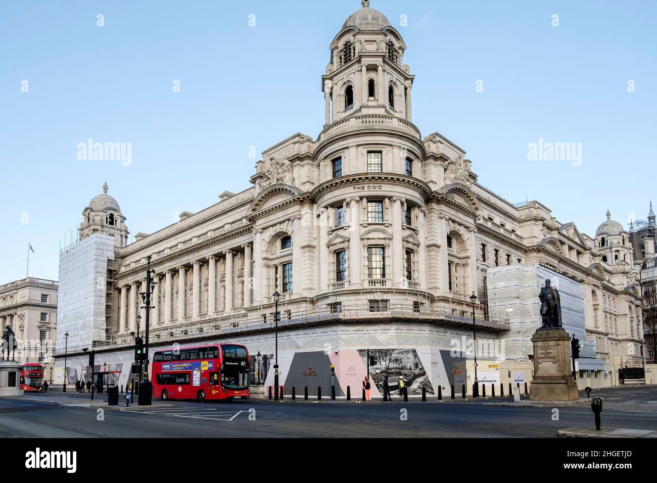 Le développement DES résidences OWO dans les bâtiments de l'ancien bureau de guerre du gouvernement britannique, dont l'ouverture est prévue en 2022, Whitehall, Londres, Royaume-Uni. Banque D'Images