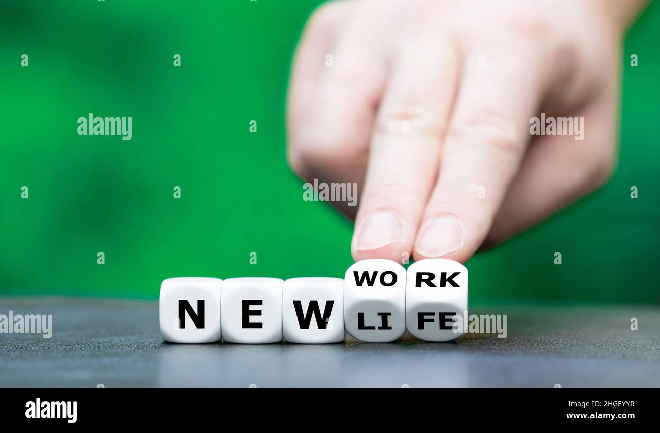 Les dés forment l'expression « nouveau travail, nouvelle vie ». Banque D'Images