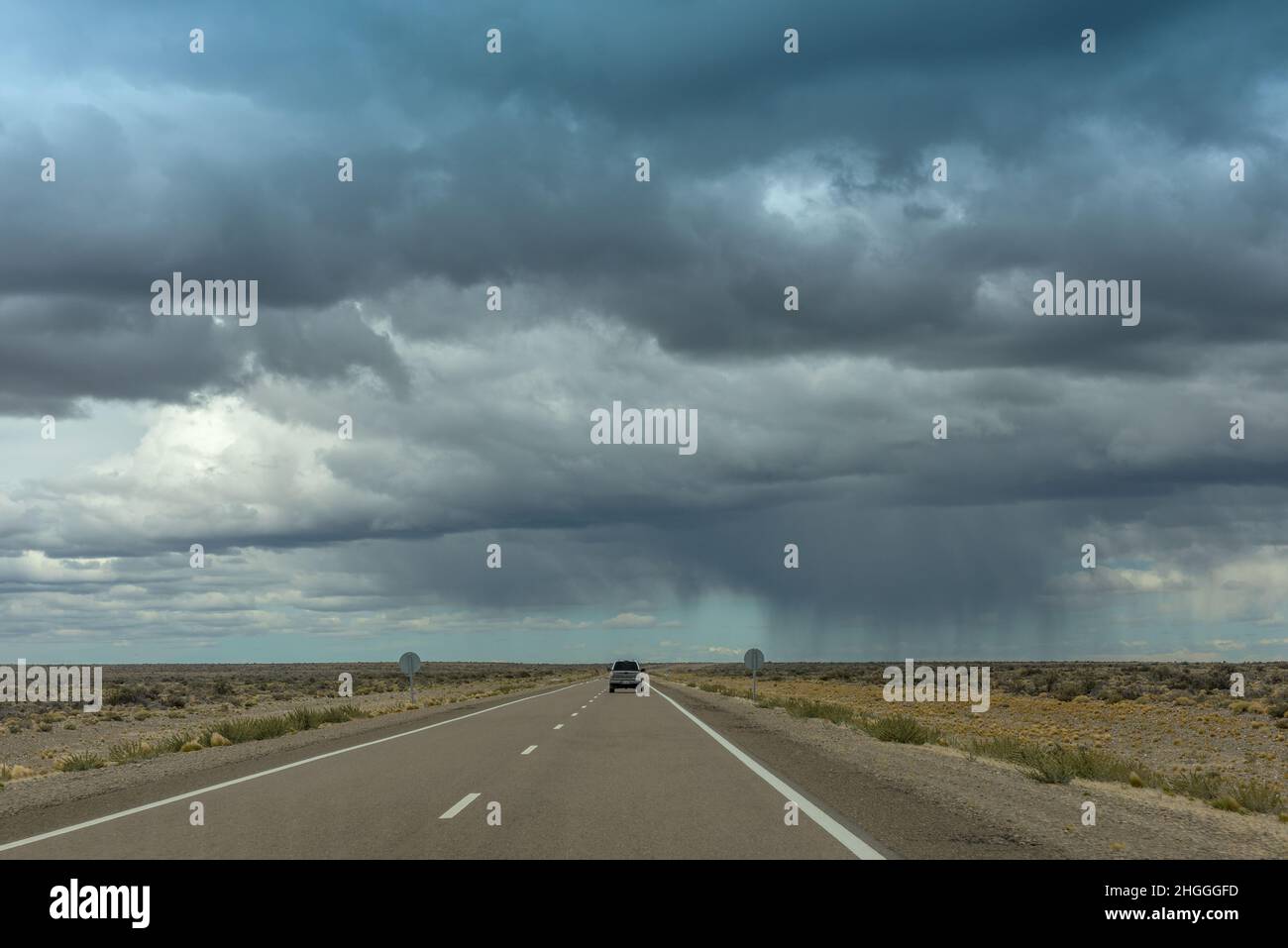 la route nationale 40 au sud d'esquel, chubut, argentine Banque D'Images