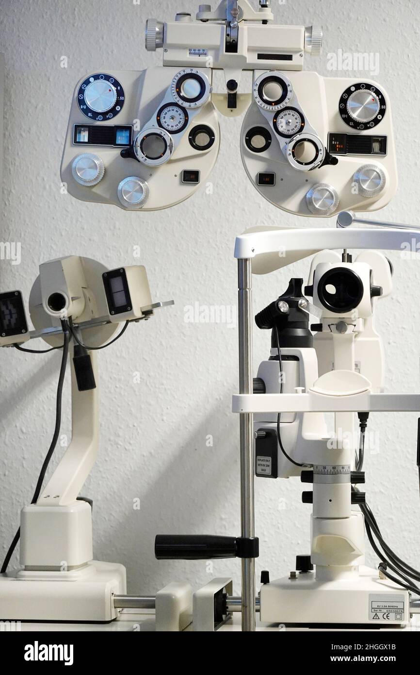 Appareils de mesure d'un opticien ou ophtalmologiste, Allemagne Banque D'Images