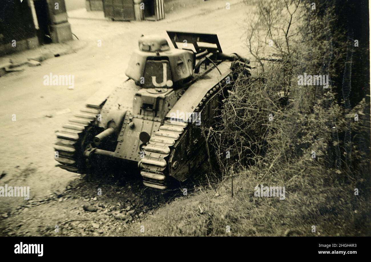 La Seconde Guerre mondiale WW2 soldats allemands envahissent la France - Maubeuge (France), 19 mai 1940 - Renault FT-19 Tank Banque D'Images