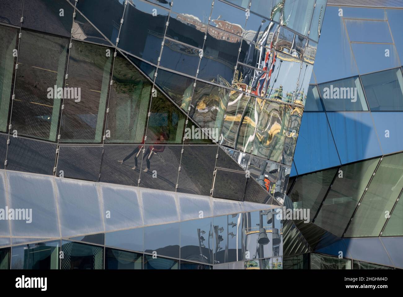 Vue extérieure du nouvel hôtel de ville de l'Assemblée de Londres (appelé le Crystal) à Royal Dock, dans le quartier East End de Newham, le 20th janvier 2020, à Londres, en Angleterre.Le maire de Londres Sadiq Khan a révélé.Le Crystal remplace le bâtiment conçu par Norman Foster sur la rive sud de la Tamise.Le maire de Londres, Sadiq Khan, a déclaré que la réinstallation permettra d'économiser £61 millions sur cinq ans, qu'il s'est engagé à dépenser pour des services de première ligne tels que la police met et la brigade des pompiers de Londres...(Légende complète dans informations supplémentaires). Banque D'Images