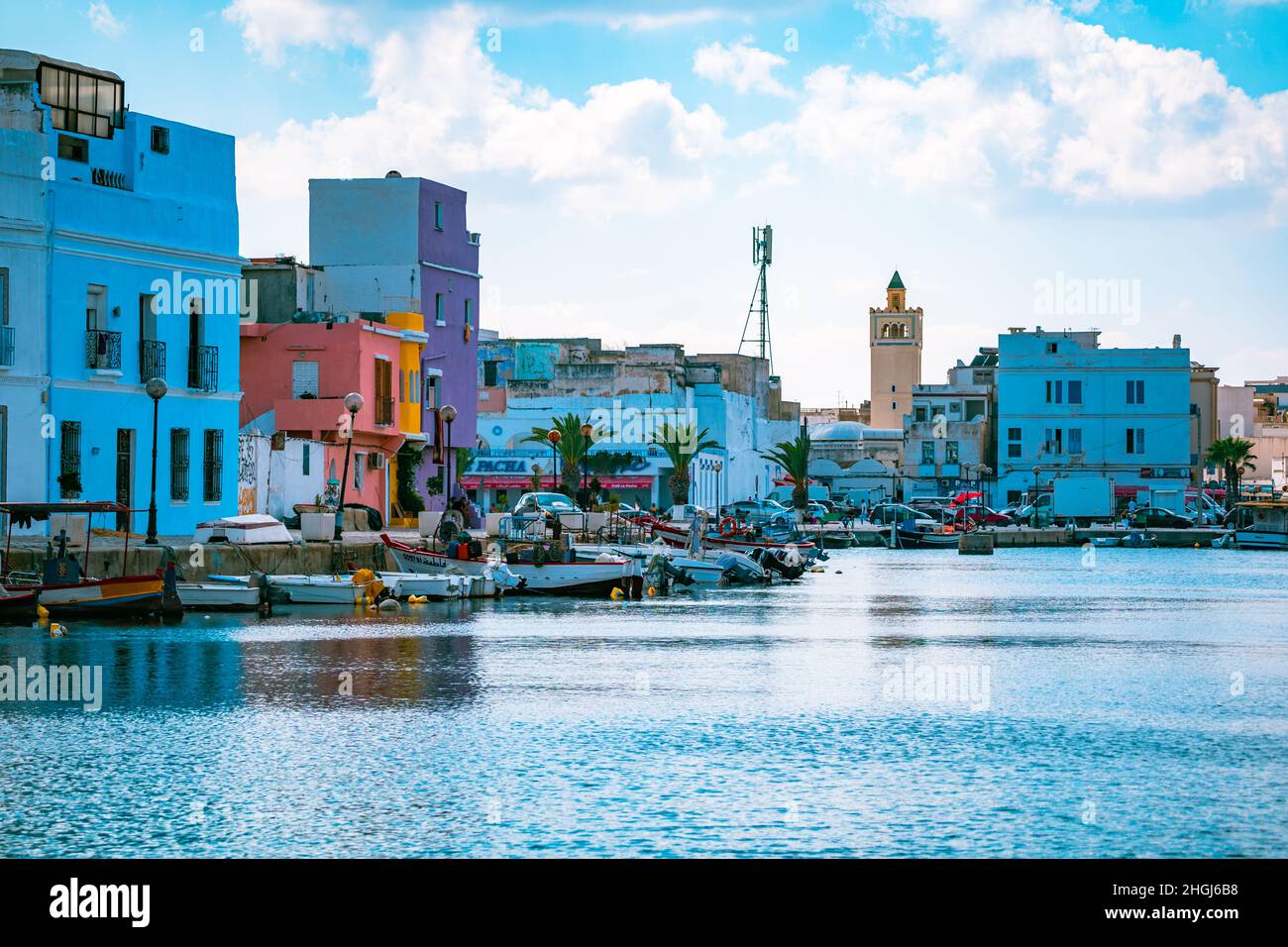 Vieilles maisons au bord de l'eau à Bizerte Tunis Banque D'Images