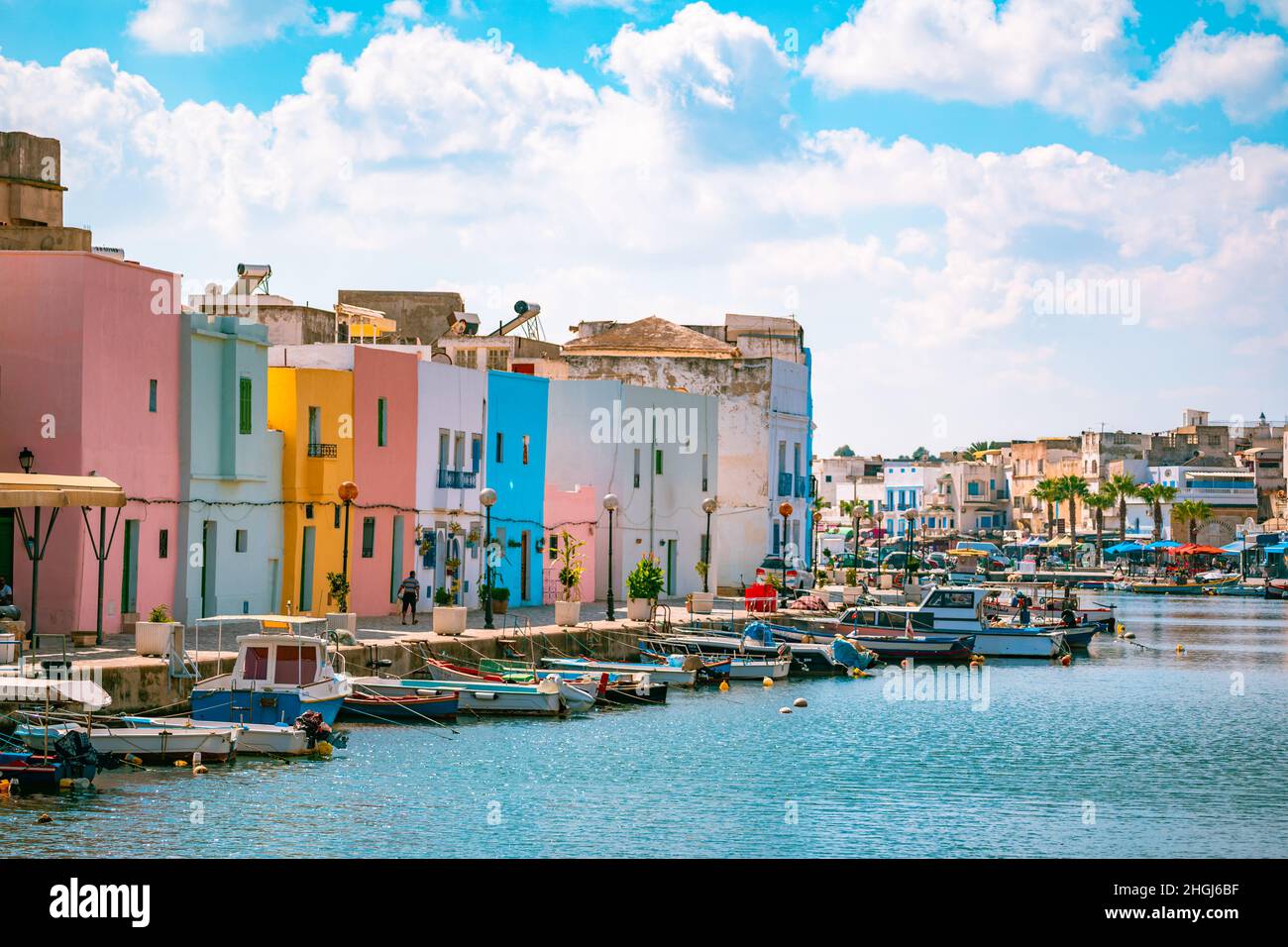 Vieilles maisons au bord de l'eau à Bizerte Tunis Banque D'Images