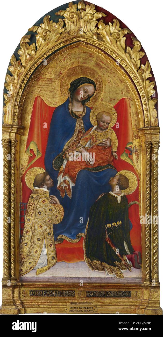 Madonna in trono col Bambino tra i santi Lorenzo e Giuliano - tempera e oro su tavola 170 x 61 cm - Da Fabriano Gentile Banque D'Images
