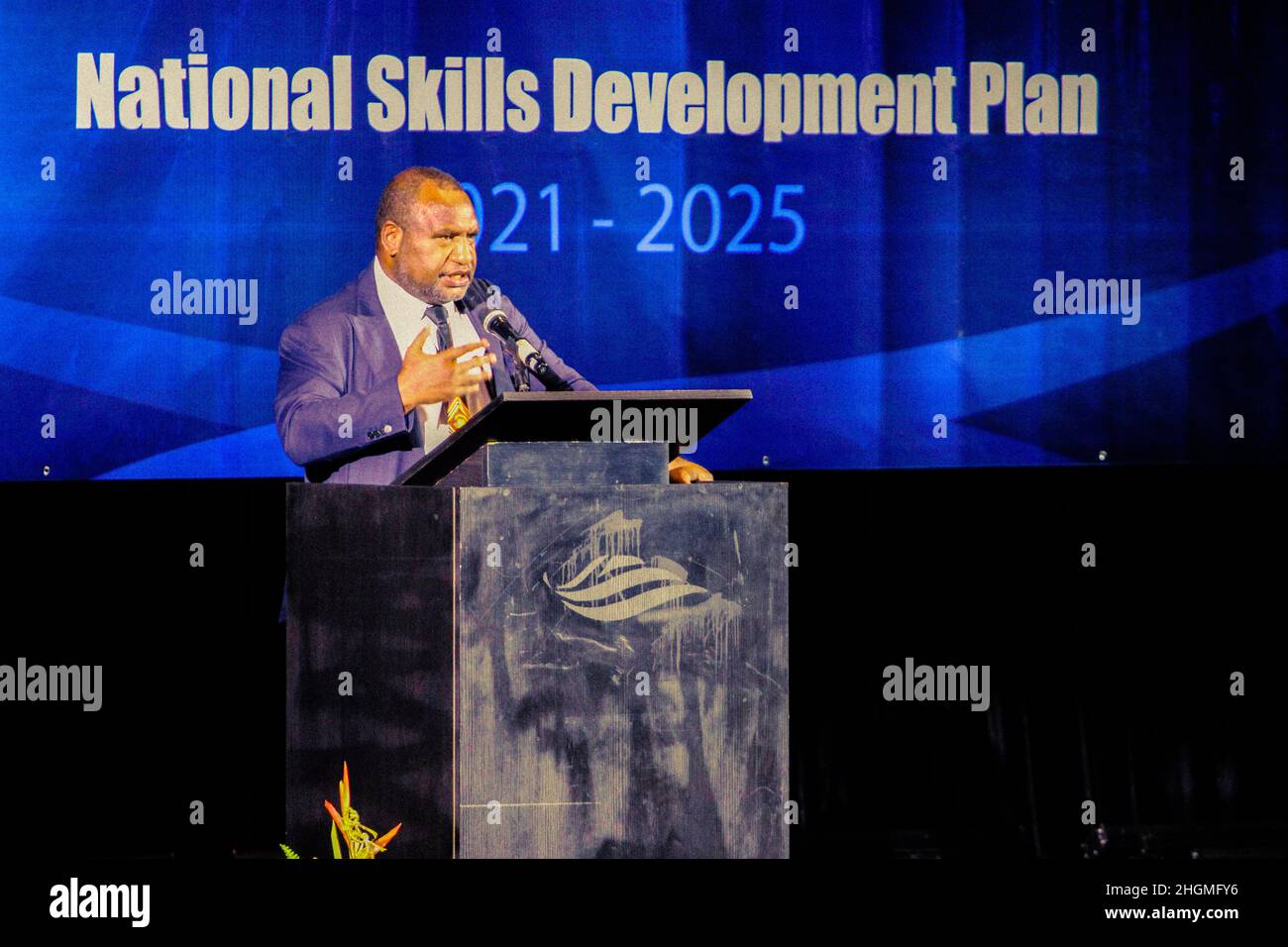 James Marape, PM de la PNG, lors du lancement des plans nationaux d'enseignement supérieur et technique (2021 - 2030) et de développement des compétences (2021 - 2025) Banque D'Images