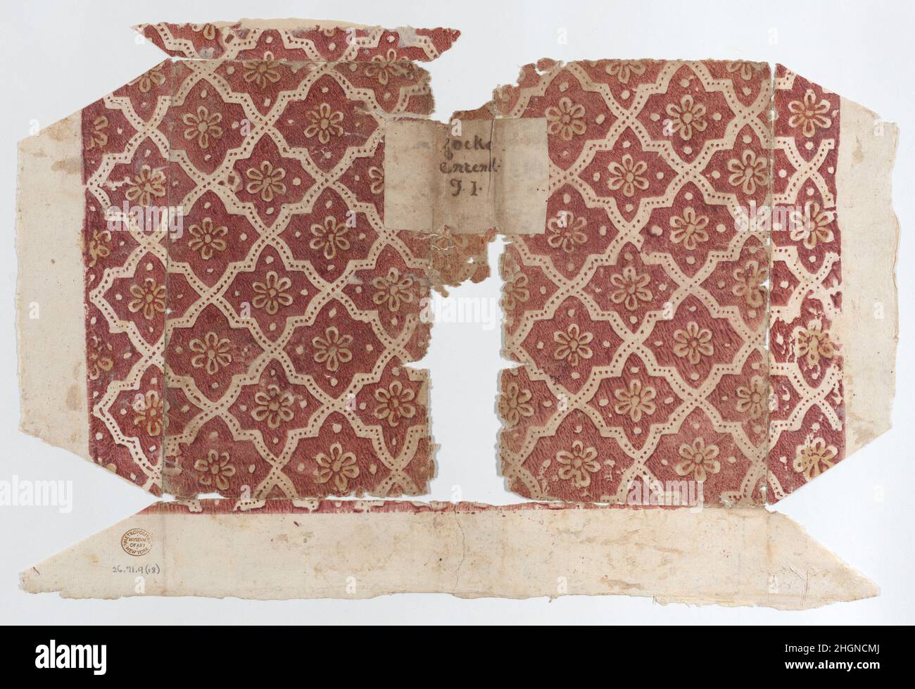 Couverture de livre avec motif géométrique rouge et fleur 19th Century Anonyme.Couverture de livre avec motif géométrique rouge et fleur.Anonyme , 19th siècle.19th siècle.Relief imprimé (bois ou métal).Imprime Banque D'Images