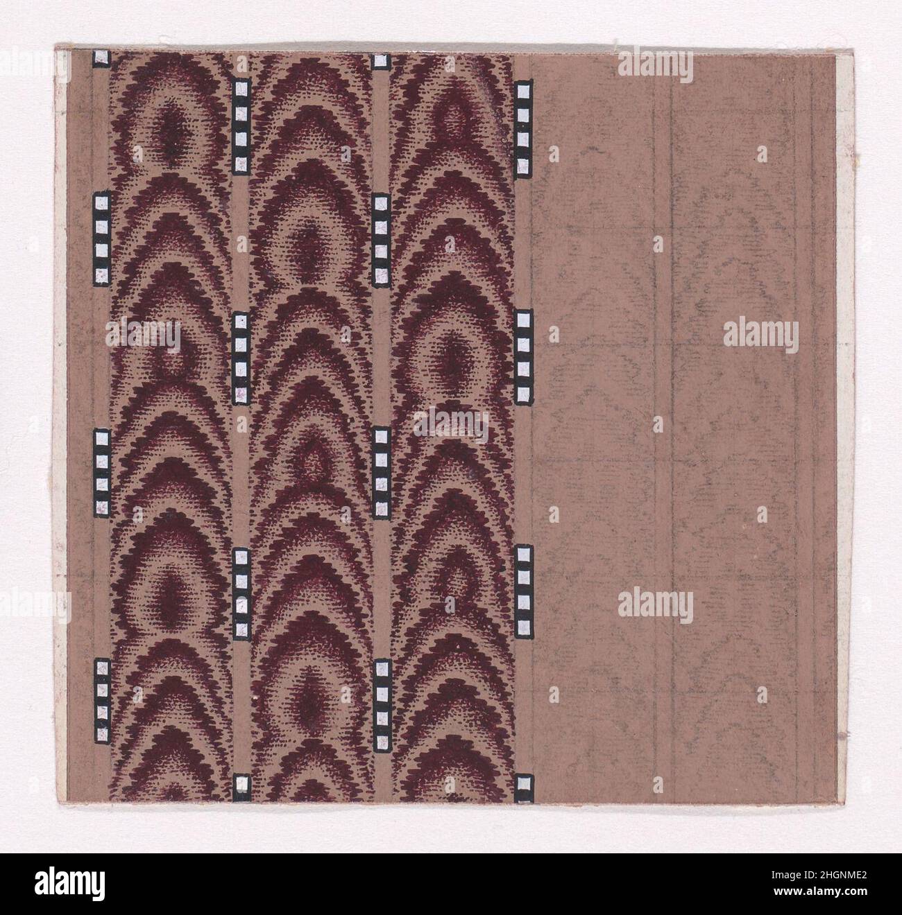 Dessin textile de bandes verticales de chevauchement d'échelles simulant une teinte par nouage encadrée par des cordes verticales alternées de carrés 1840 Anonyme, alsacien, 19th siècle feuille de papier rectangulaire avec un dessin textile d'un groupe, daté de 1840, fait à Mulhouse, Alsace,Qui était un important centre de production textile du XIXe siècle dans la région du Haut-Rhin en France.Le dessin se compose de bandes verticales de chevauchement des échelles abstraites de couleur rouge-brun foncé simulant un tissu de teinture de cravate, sur une base de bronzage clair.Les bandes sont encadrées par des chaînes verticales alternées de quatre carrés de W Banque D'Images