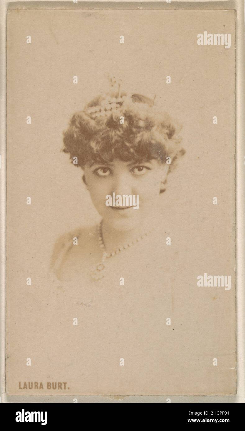 Laura Burt, de la série Actresses (N246), Type 1, émise par Kinney ...