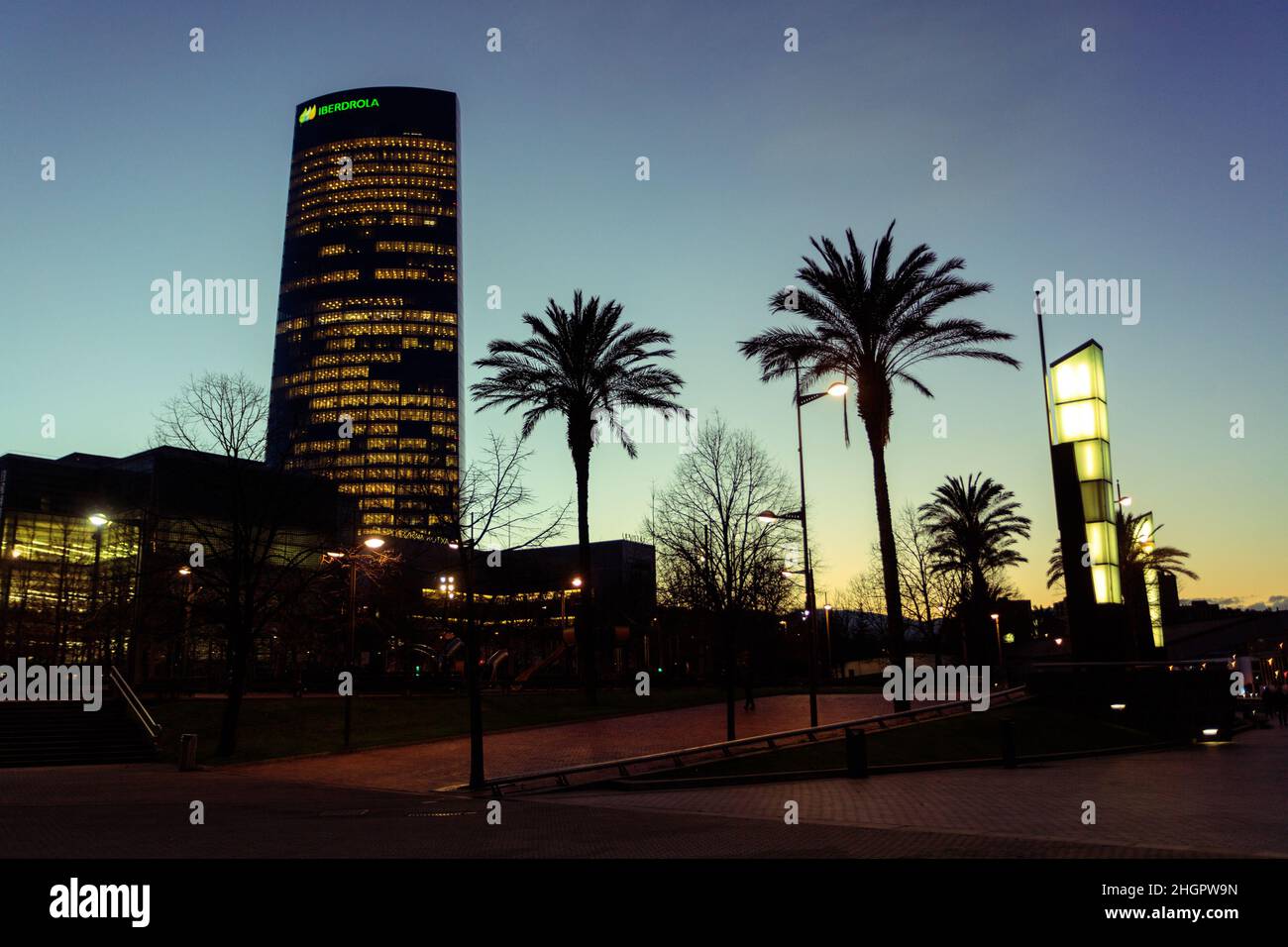 La tour Iberdrola, un gratte-ciel abritant des bureaux à Bilbao.Espagne. Banque D'Images