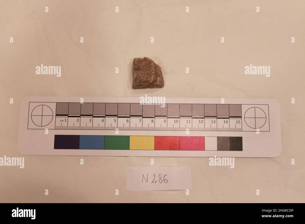 Fragment de stuc probablement 8th–12th siècle.Fragment de stuc 741653 Banque D'Images