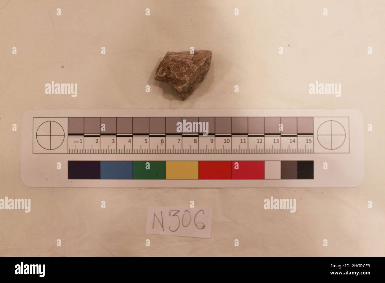 Fragment de stuc probablement 8th–12th siècle.Fragment de stuc 741673 Banque D'Images