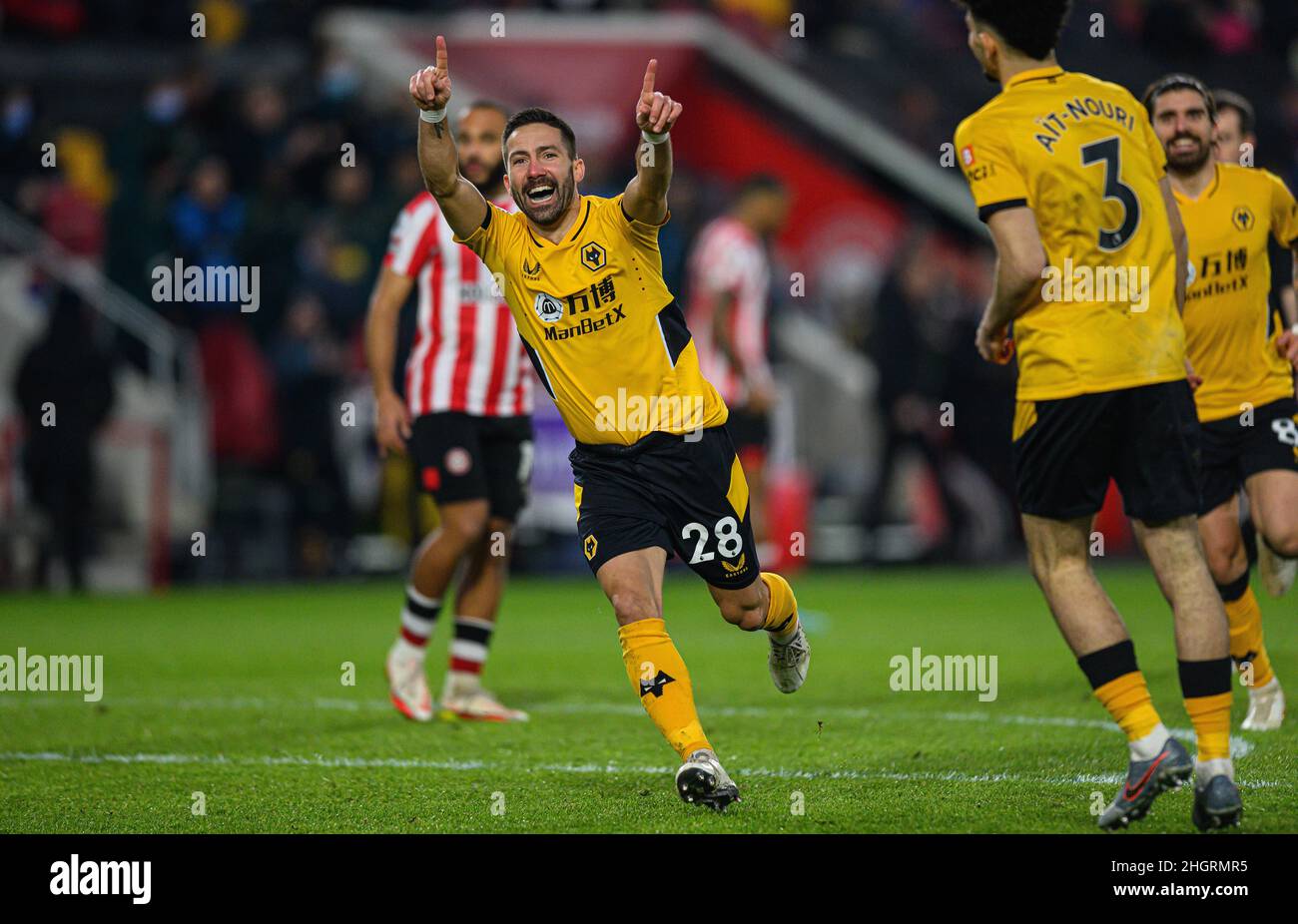 22 janvier - Brentford v Wolverhampton Wanderers - Premier League - Brentford Community Stadium Joao Moutinho célèbre son but lors du match de la Premier League au Brentford Community Stadium, Londres.Crédit photo : © Mark pain / Alamy Live News Banque D'Images