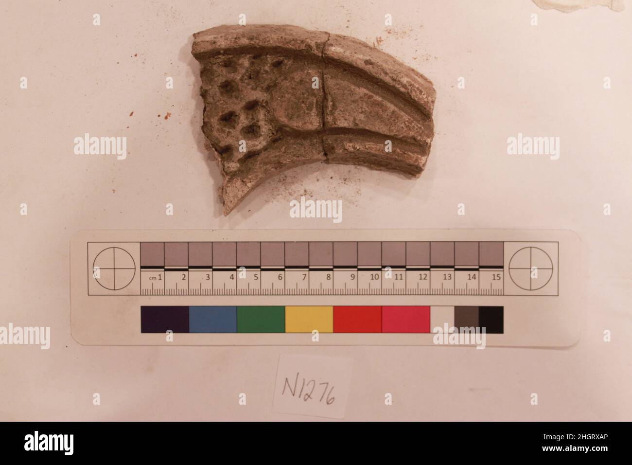 Fragment de stuc probablement 8th–12th siècle.Fragment de stuc 741073 Banque D'Images