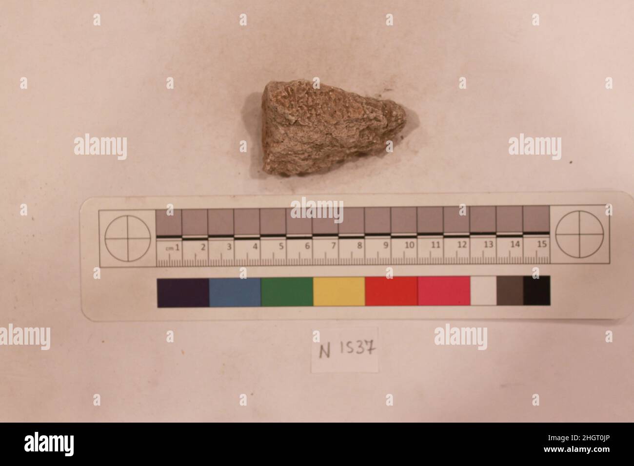 Fragment de stuc probablement 8th–12th siècle.Fragment de stuc 741357 Banque D'Images