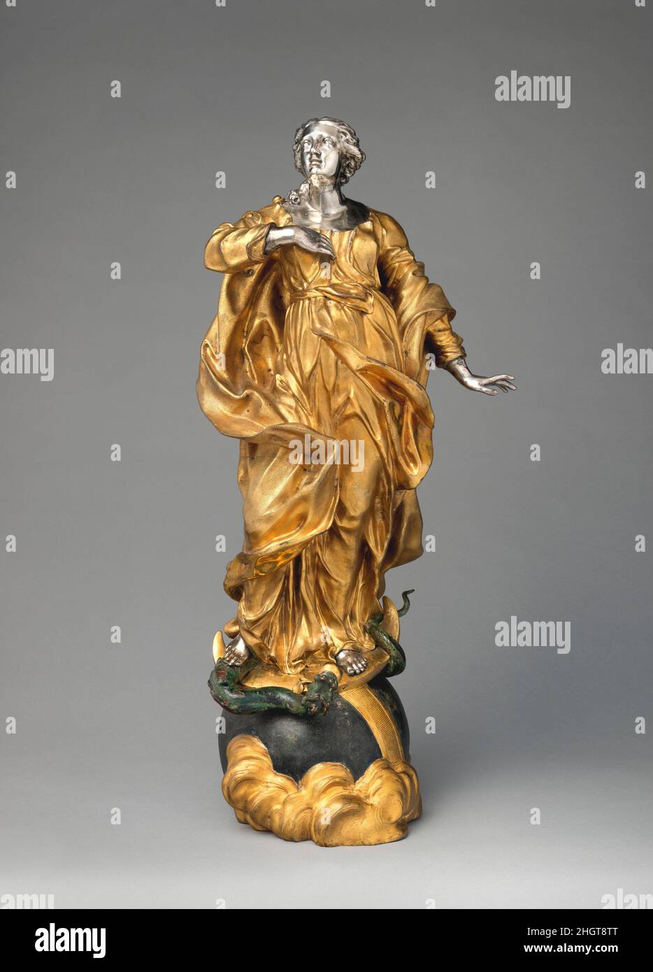 Vierge de l'Immaculée conception fin 17th siècle probablement après un modèle par Lorenzo Vaccaro Italien.Vierge de l'Immaculée conception.Probablement après un modèle de Lorenzo Vaccaro (italien, 1653–1706).Italien, Naples. Fin du 17th siècle.Bronze doré, argent, partiellement polychrome.Sculpture Banque D'Images