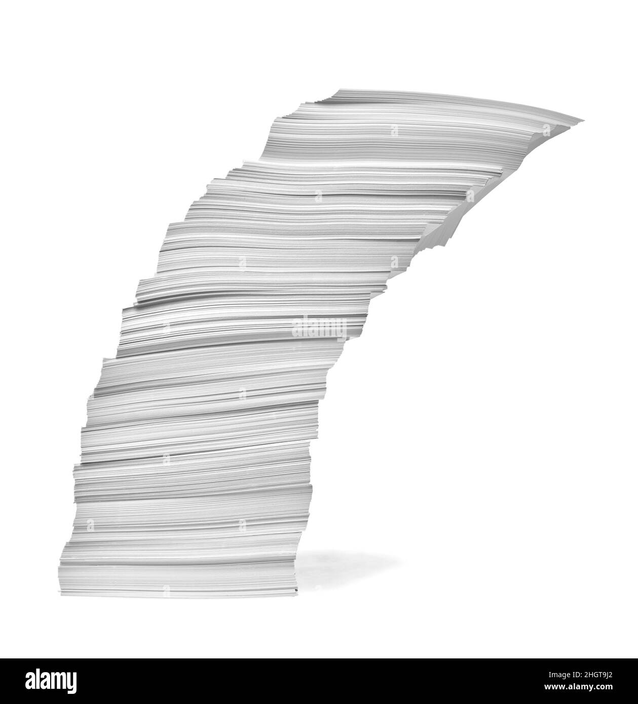 gros plan d'une pile de papier sur fond blanc Banque D'Images