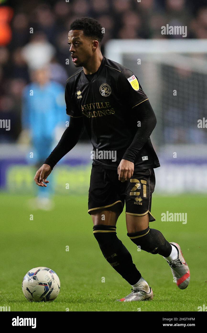 COVENTRY, ROYAUME-UNI.JANVIER 22ND.Chris Willock de Queens Park Rangers pendant le match de championnat Sky Bet entre Coventry City et Queens Park Rangers au Coventry Building Society Arena, Coventry, le samedi 22nd janvier 2022.(Crédit : James HolyOak | MI News) crédit : MI News & Sport /Alay Live News Banque D'Images