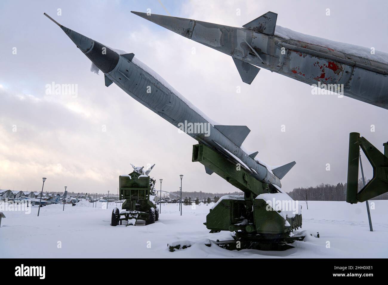 missiles sol-air sur la neige en hiver.Défense aérienne. Système défensif Banque D'Images