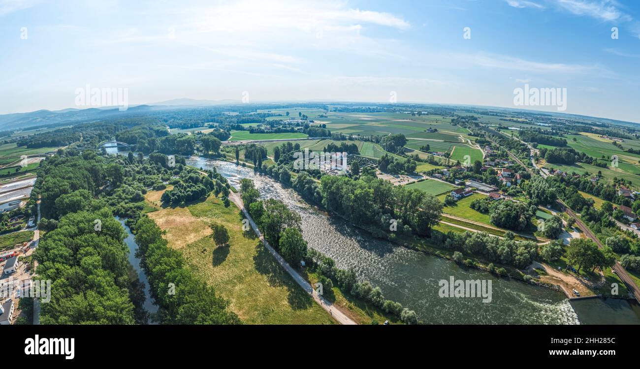 Vue aérienne sur la vallée de l'Isar près de Plattling en Basse-Bavière Banque D'Images