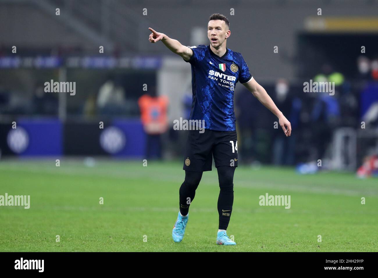 Ivan Perisic de FC Internazionale gestes pendant la série Un match entre FC Internazionale et Venezia FC au Stadio Giuseppe Meazza le 22 janvier 2022 à Milan, Italie. Banque D'Images