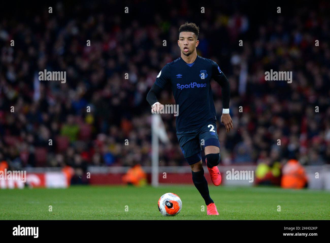 Mason Holgate d'Everton en action lors du match de la Premier League entre Arsenal et Everton au stade Emirates de Londres, Royaume-Uni - 16th février 2020 Banque D'Images