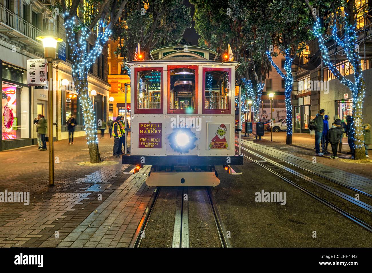 Powell et le téléphérique Market Line la nuit, San Francisco, Californie, États-Unis Banque D'Images