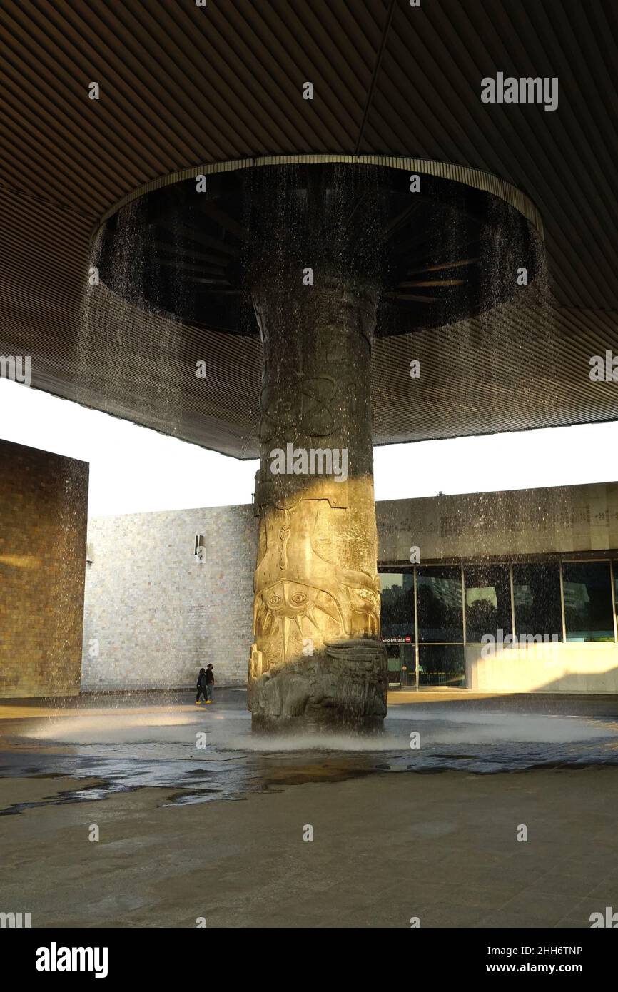 El Paraguas, fontaine parapluie, Musée national d'anthropologie, Museo Nacional de Antropología, Mexico, Ciudad de México, Mexique, Amérique Banque D'Images