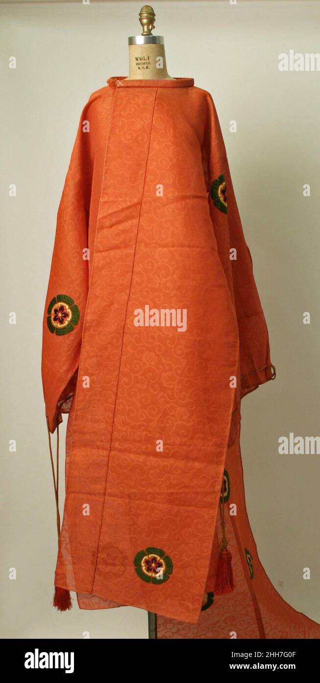 Ensemble de danse 20th siècle Japon.Ensemble de danse.Japon.20th siècle.Soie.Robe principale Banque D'Images