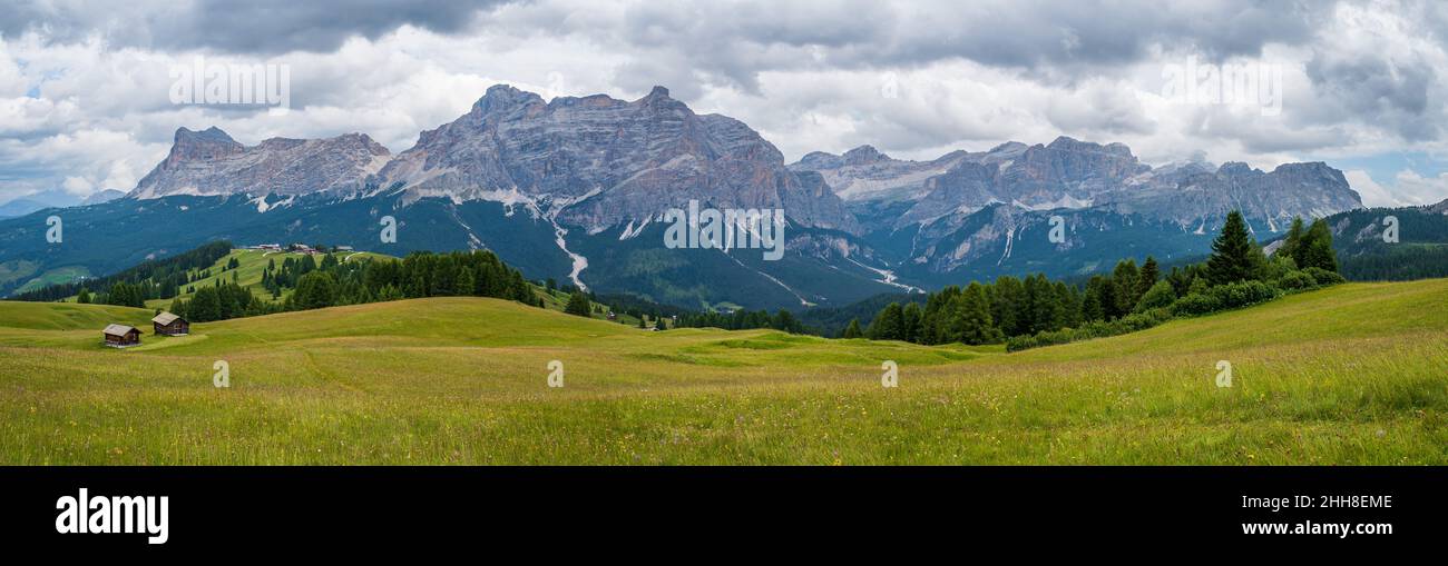 Le plateau de Pralongia au coeur des Dolomites, entre Corvara et San Cassiano Banque D'Images