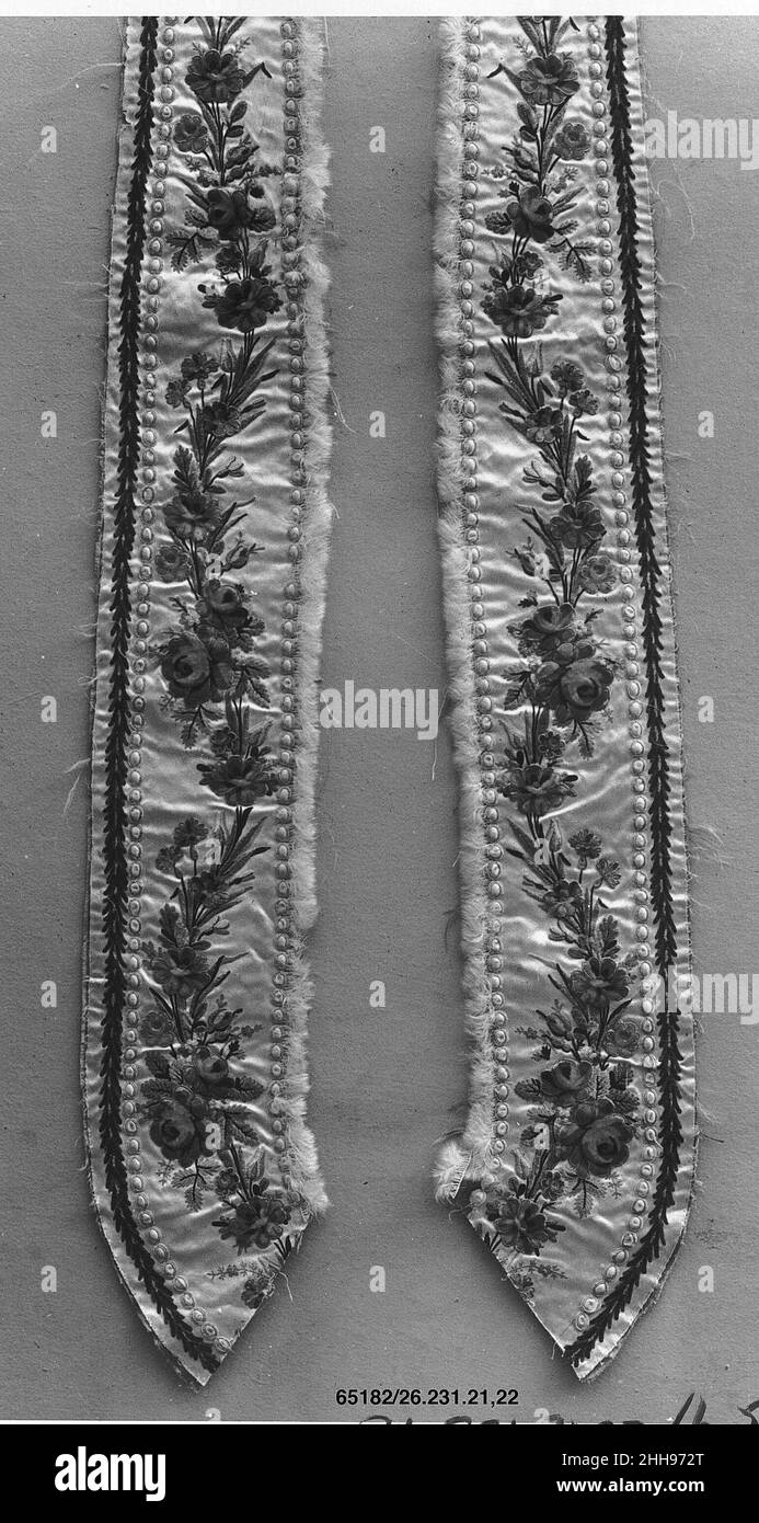 Panneaux de robe (2) 1830–40 Français.Habillages (2).Français.1830–40.Soie sur soie.Textiles brodés Banque D'Images