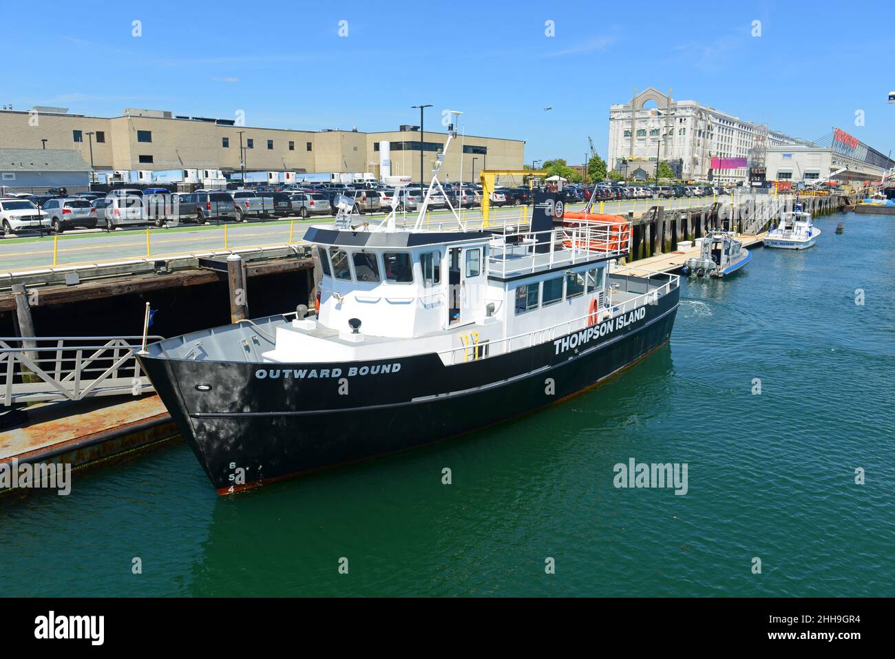 Le ferry de l'île Thompson VERS L'EXTÉRIEUR est ancré au port de croisière de Boston dans le quartier de Seaport, ville de Boston, Massachusetts ma, États-Unis. Banque D'Images