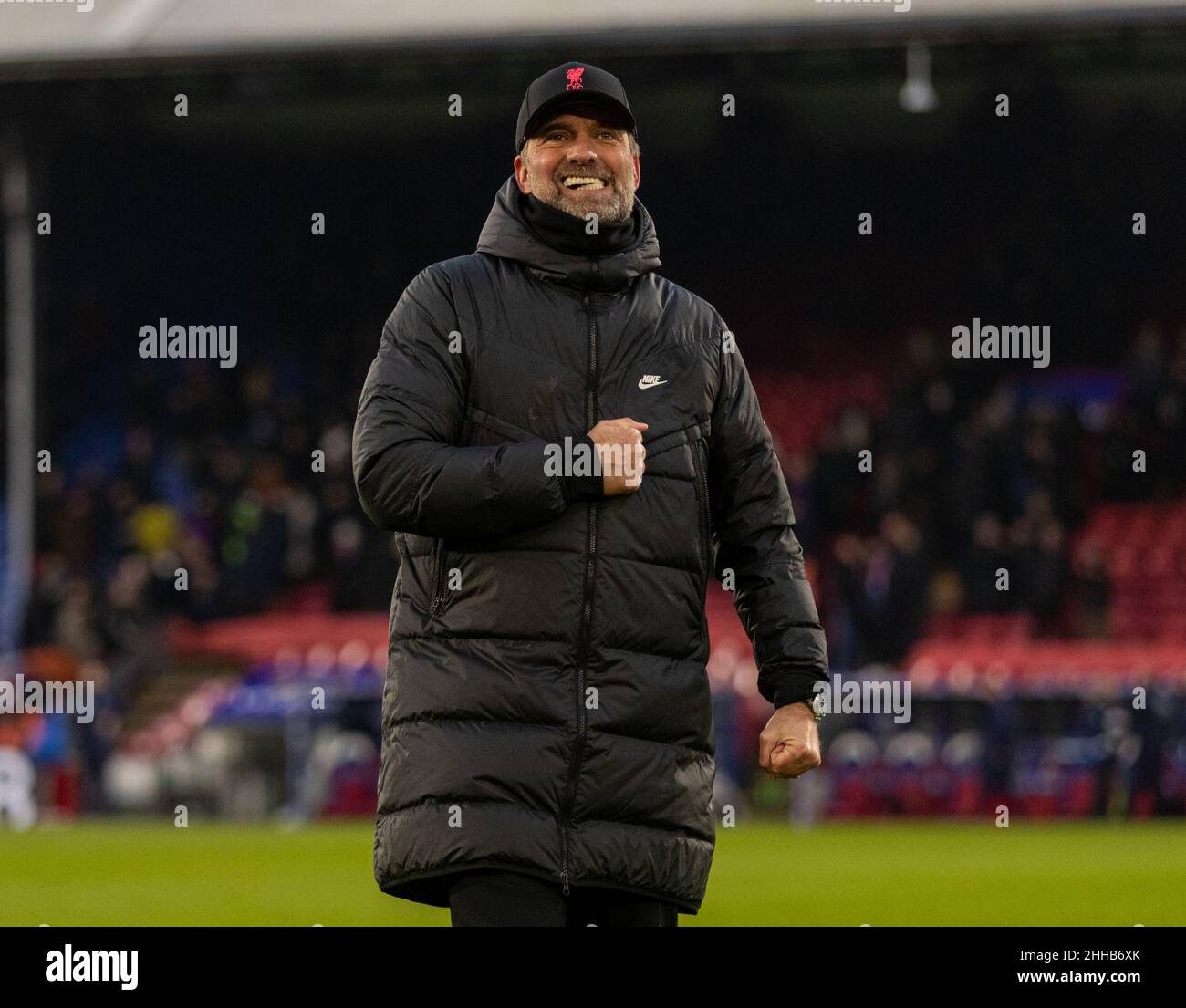 Londres, Royaume-Uni.24th janvier 2022.Jurgen Klopp, directeur de Liverpool, célèbre après le match de la Premier League anglaise entre Crystal Palace et Liverpool à Londres, en Grande-Bretagne, le 23 janvier 2022.Credit: Xinhua/Alay Live News Banque D'Images