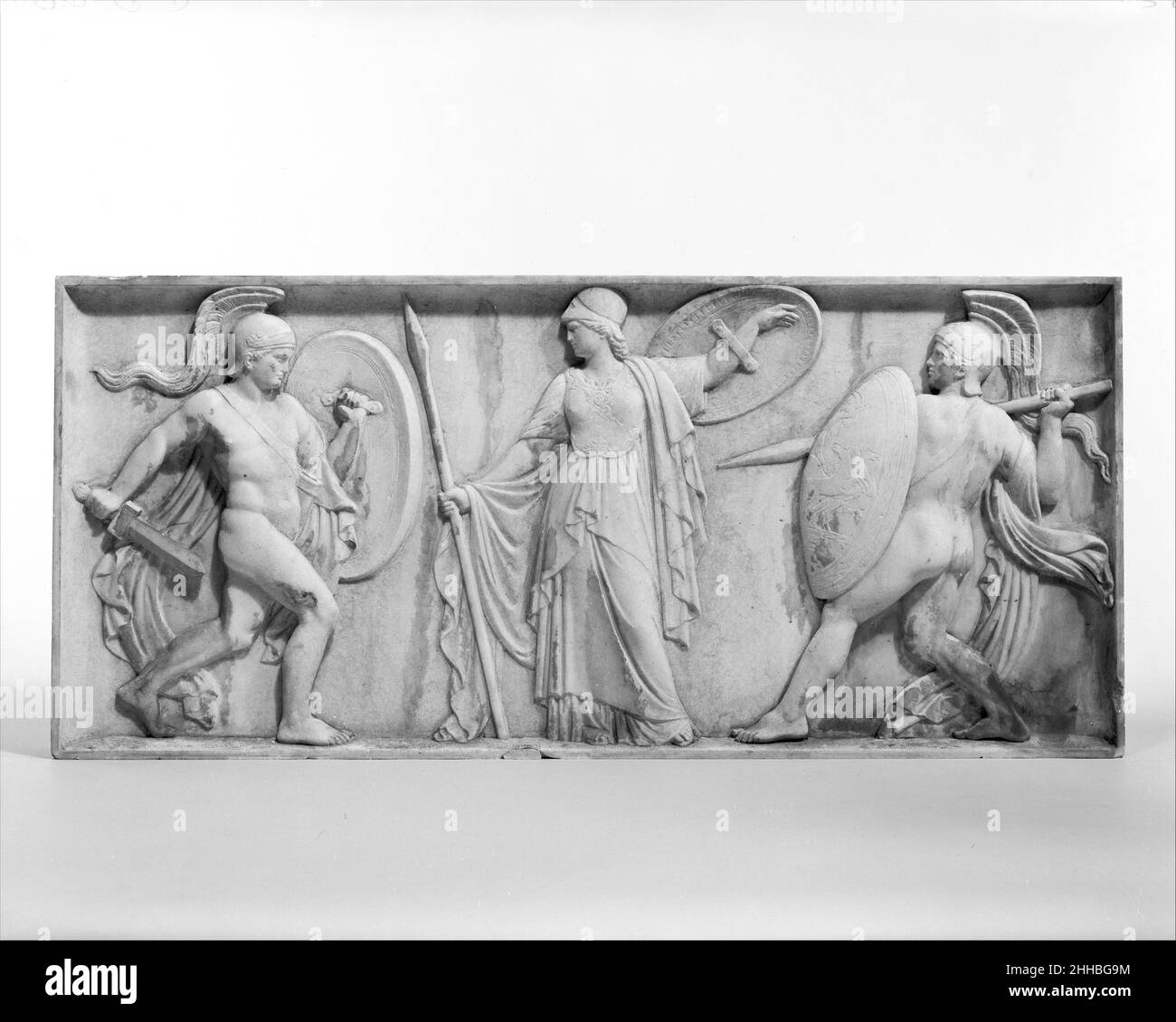 Achille sur le point de tuer Hector, Pallas Athena entre eux 19th siècle Giovanni Maria Benzoni un des quatre panneaux (99,9c–f) qui a décoré à l'origine les côtés du piédestal en marbre de 99,9a, b, Hector et Andromache.Ce relief, le premier relief de la séquence, provient de l'Iliad XXII de Homer, 305-65.Achille sur le point de tuer Hector, Pallas Athena entre eux 209060 Banque D'Images