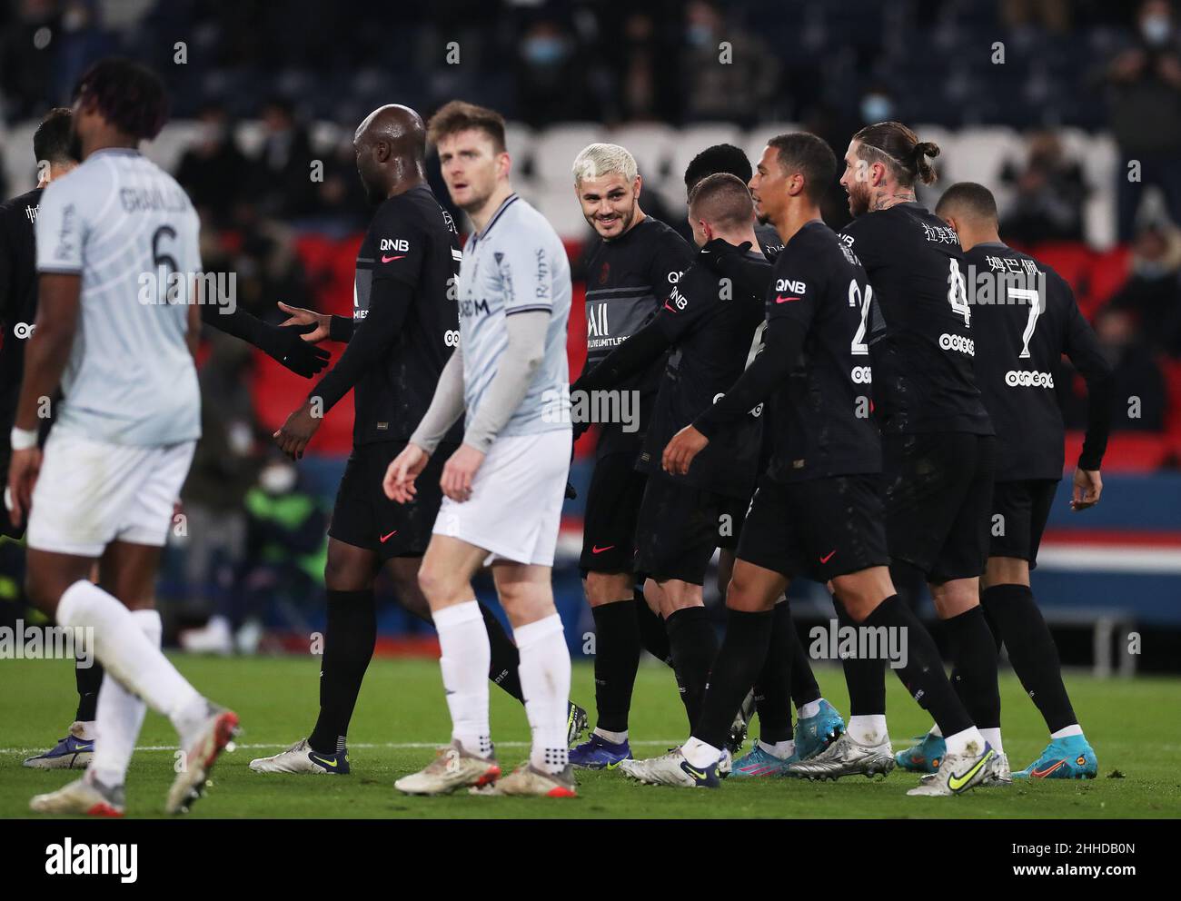 Paris, France.23rd janvier 2022.Les joueurs de Paris Saint Germain célèbrent un but lors d'un match de football de la Ligue française 1 entre Paris Saint Germain (PSG) et le Stade de Reims à Paris, France, le 23 janvier 2022.Credit: Gao Jing/Xinhua/Alamy Live News Banque D'Images