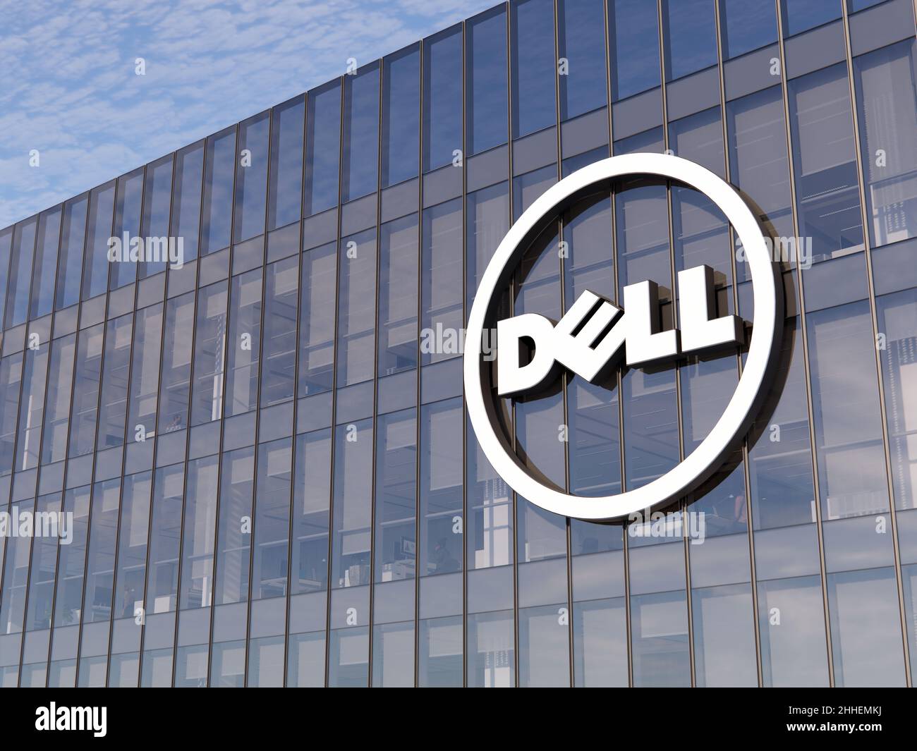 Round Rock, TX, États-Unis.7 janvier 2022.Usage éditorial seulement, 3D CGI.Logo Dell Corporation sur le dessus du bâtiment en verre.Technicien du lieu de travail Banque D'Images