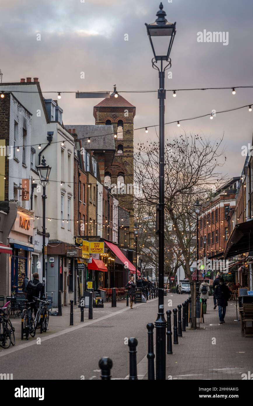 Exmouth Market, une rue à la mode semi-piétonne parsemée de boutiques indépendantes à Clerkenwell, dans le quartier londonien d'Islington, EC1, Londres, Engl Banque D'Images